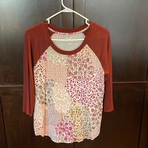 Women’s Maurice’s 24/7 top. 3/4 length sleeves. Size M